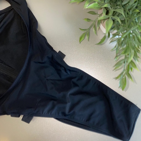 Shein black zip up one piece bikini small - Picture 7 of 8